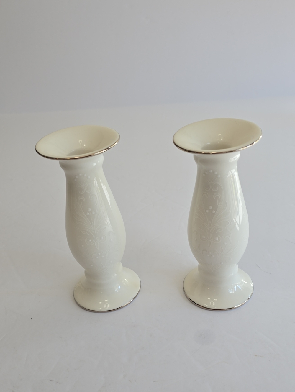 NWOT Lenox Set Of 2 Opal Innocence Wedding Promises Candlesticks Ivory